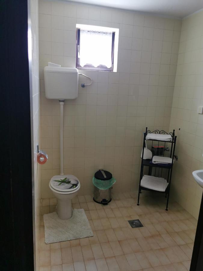 Apartment Dasek Ii, Njivice Esterno foto